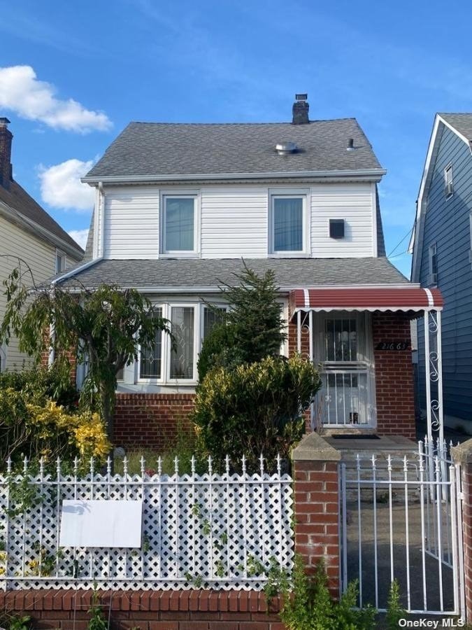 Property for Sale at 21663 114th Avenue, Jamaica, Queens, NY - Bedrooms: 4 
Bathrooms: 3 
Rooms: 12  - $699,000