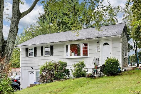 Homes For Sale - 21 Capt Shankey Drive<br/> Garnerville, NY 10923