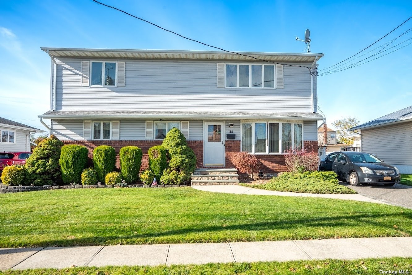 155 9th Street, Bethpage, New York image 1