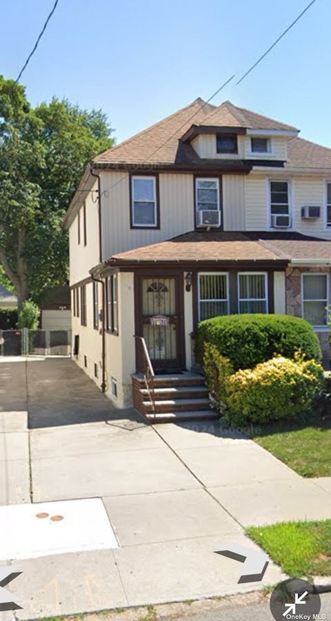 Single Family Residence in Flatlands NY 4110 Avenue I.jpg