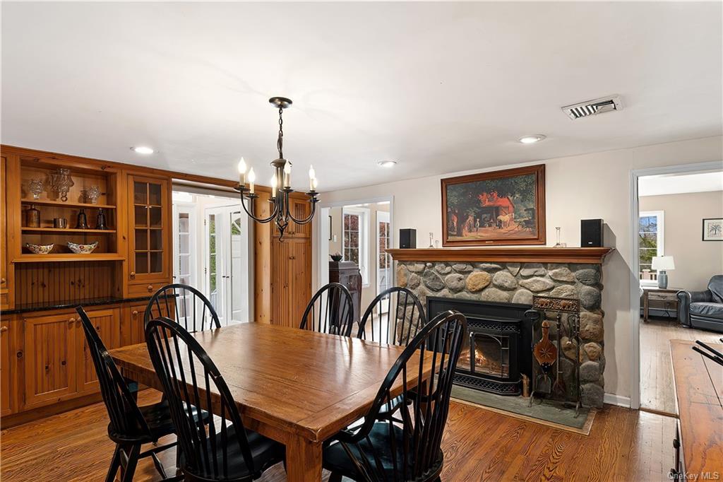 Photo 12 of 35 of 22 Butler Hill Road house