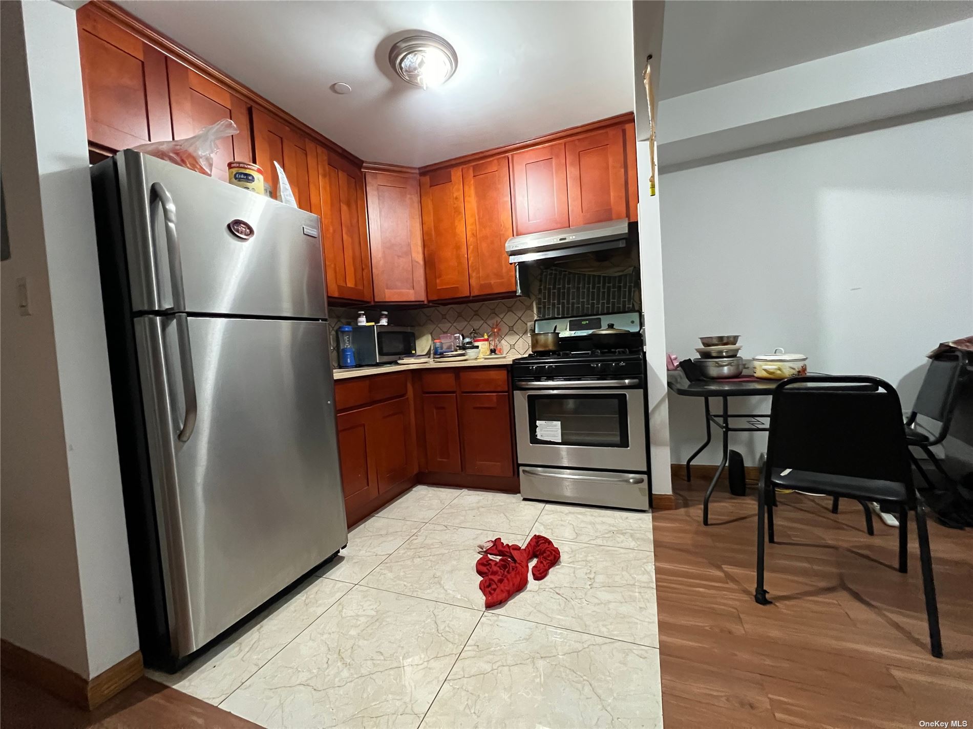 Rental Property at 3749 81st Street 7C, Jackson Heights, Queens, NY - Bedrooms: 2 
Bathrooms: 2 
Rooms: 6  - $3,300 MO.