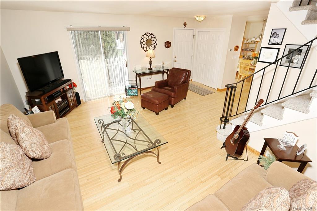 Photo 8 of 33 of 2 Heritage Drive I condo