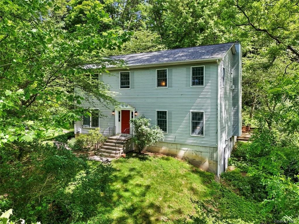 Photo 1 of 7 Hale Hollow Road, Croton-On-Hudson, New York, $825,000, Web #: 6311144