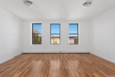 Condo For Sale - 446 Chauncey Street #446-4<br/> Brooklyn, NY 11233