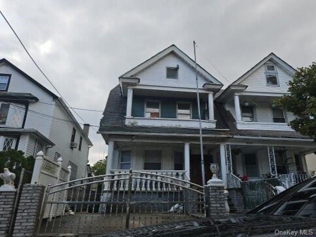 Property for Sale at 10520 88th Street, Ozone Park, Queens, NY - Bedrooms: 4 
Bathrooms: 2 
Rooms: 8  - $688,500