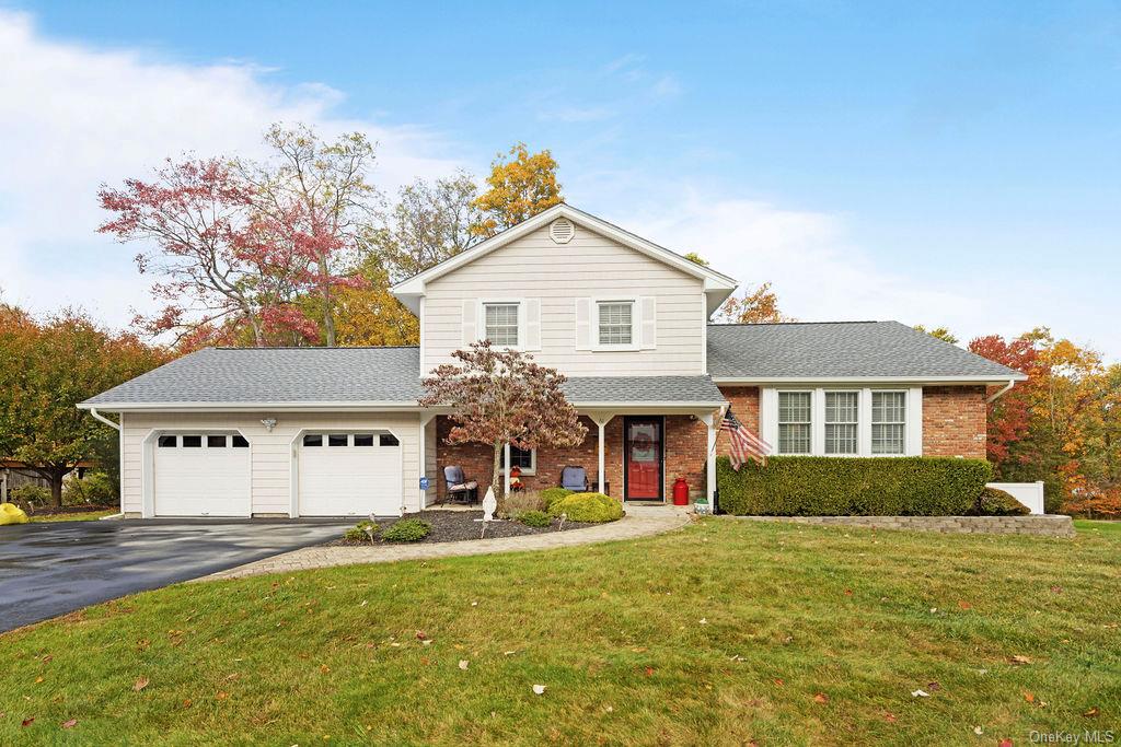 61 Peter Bush Drive, Monroe, New York image 1