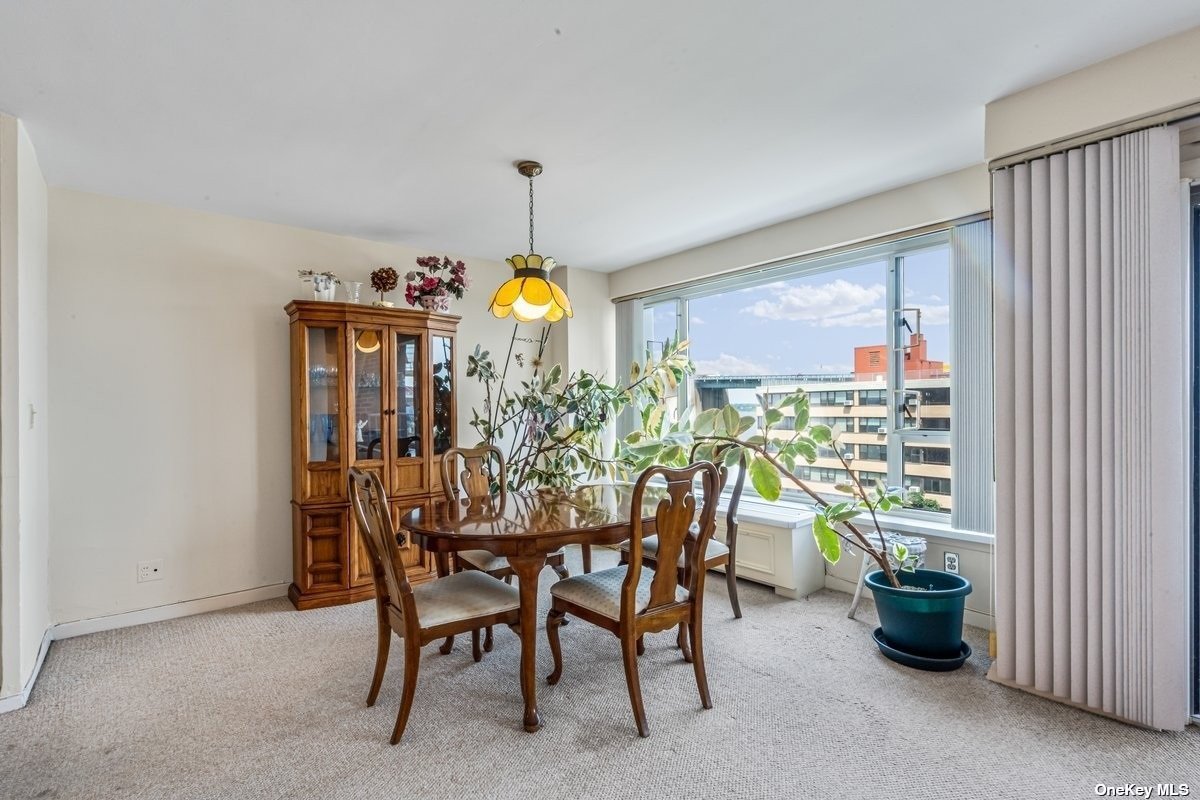 166-25 Powells Cove Boulevard #8K, Beechhurst, New York image 6