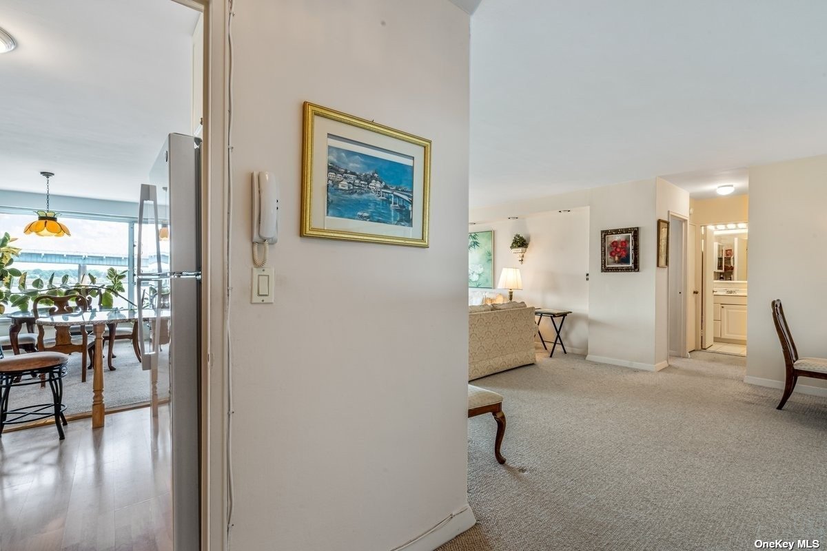 166-25 Powells Cove Boulevard #8K, Beechhurst, New York image 7
