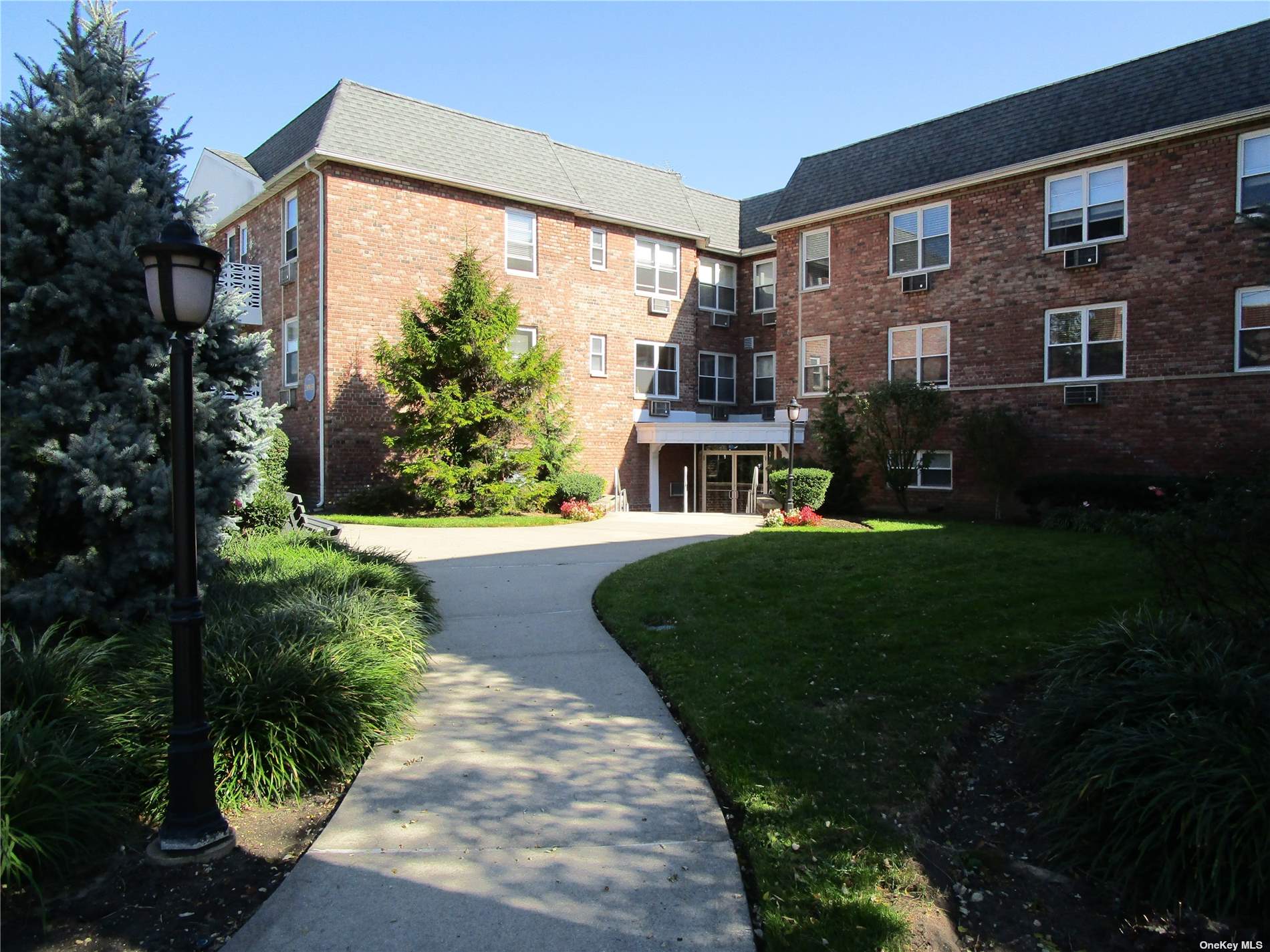 2 Fowler Avenue #212, Lynbrook, New York image 1