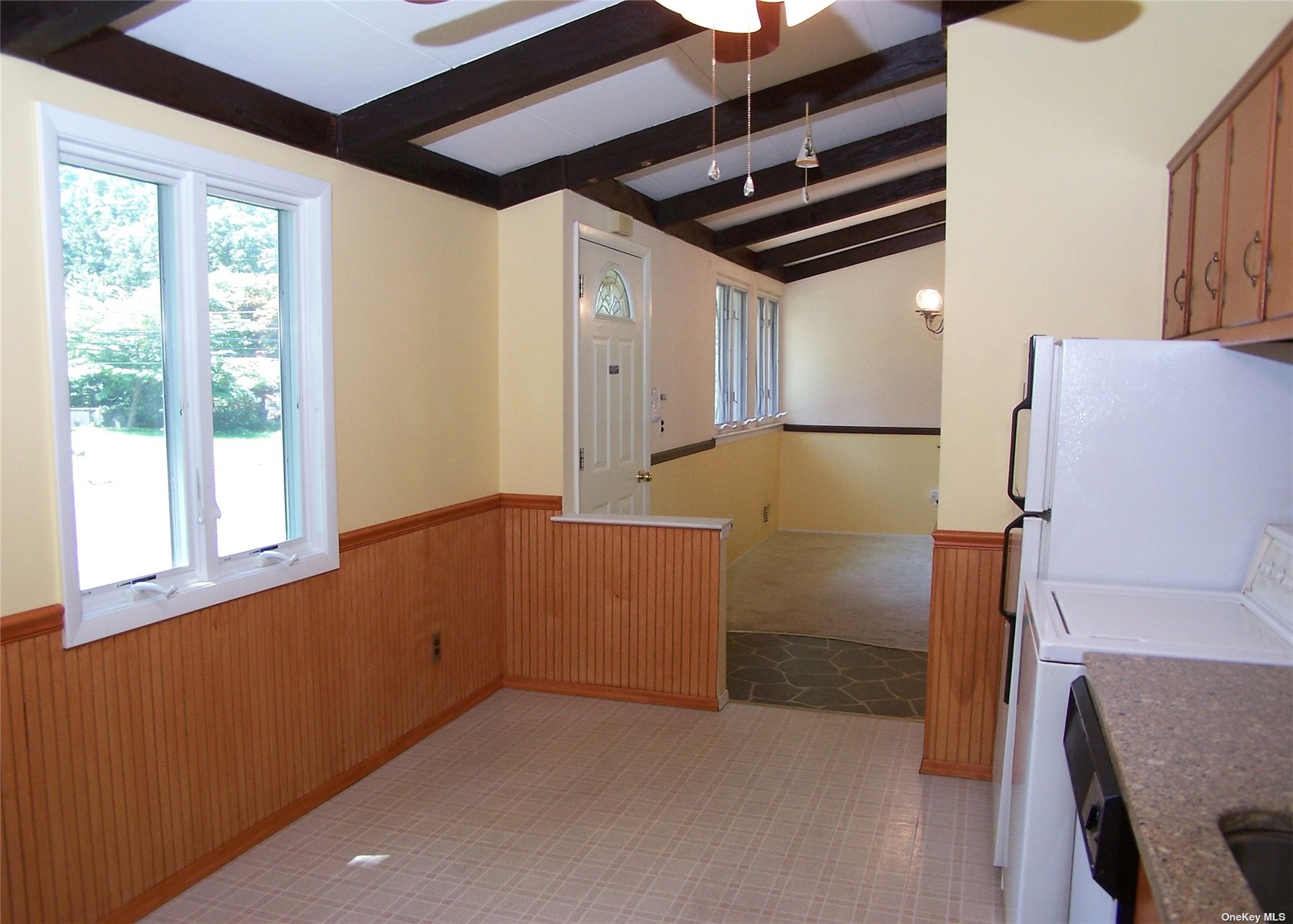 Photo 3 of 18 of 23 Lodge Lane house