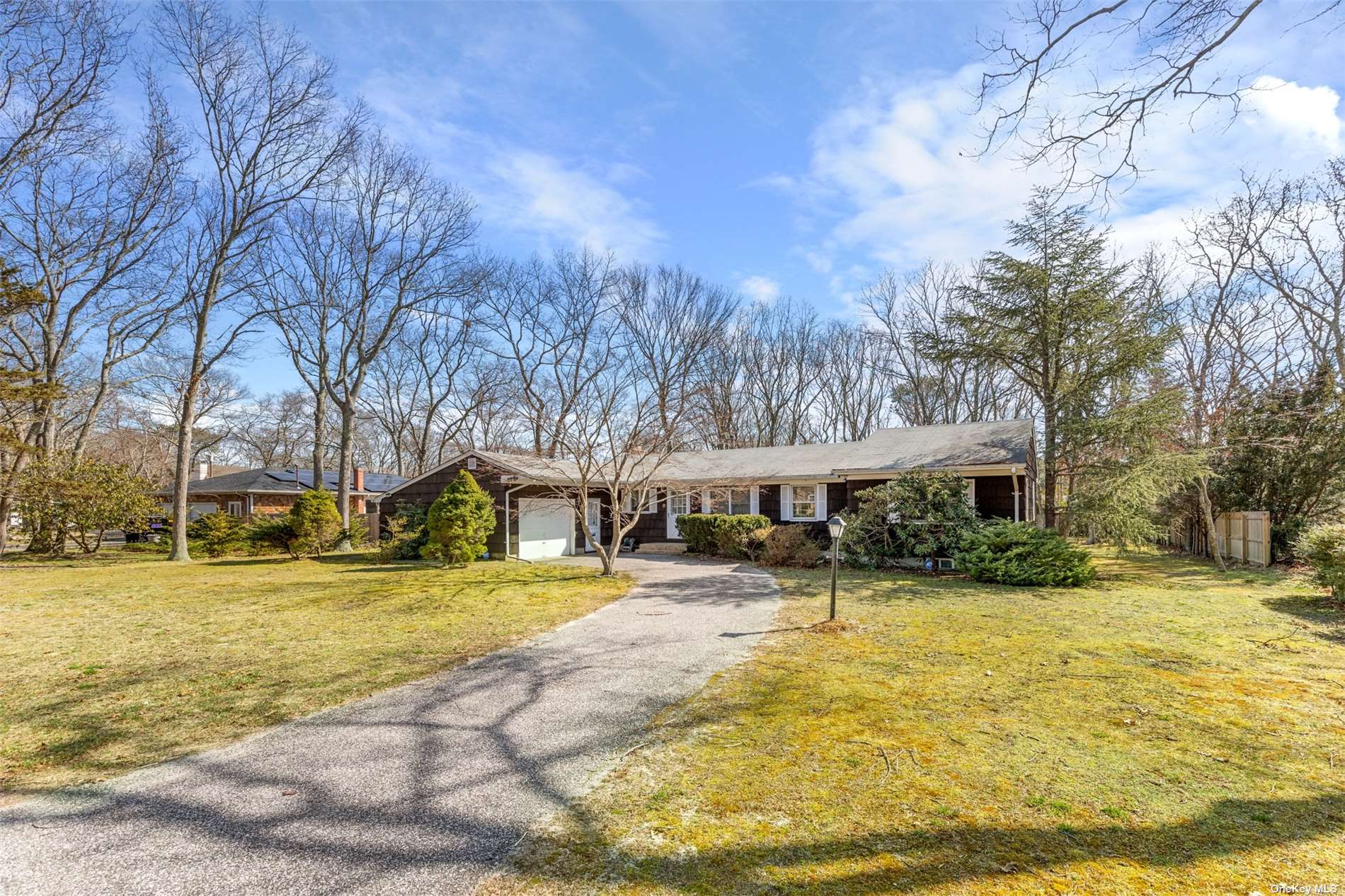 Property for Sale at 3 Evergreen Ct, East Quogue, Hamptons, NY - Bedrooms: 3 
Bathrooms: 4  - $1,150,000