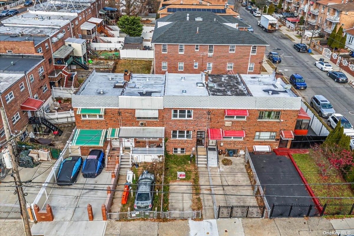 1837 Burke Avenue, Bronx, New York 574,000, ID 3519684 Brown Harris Stevens Luxury Real