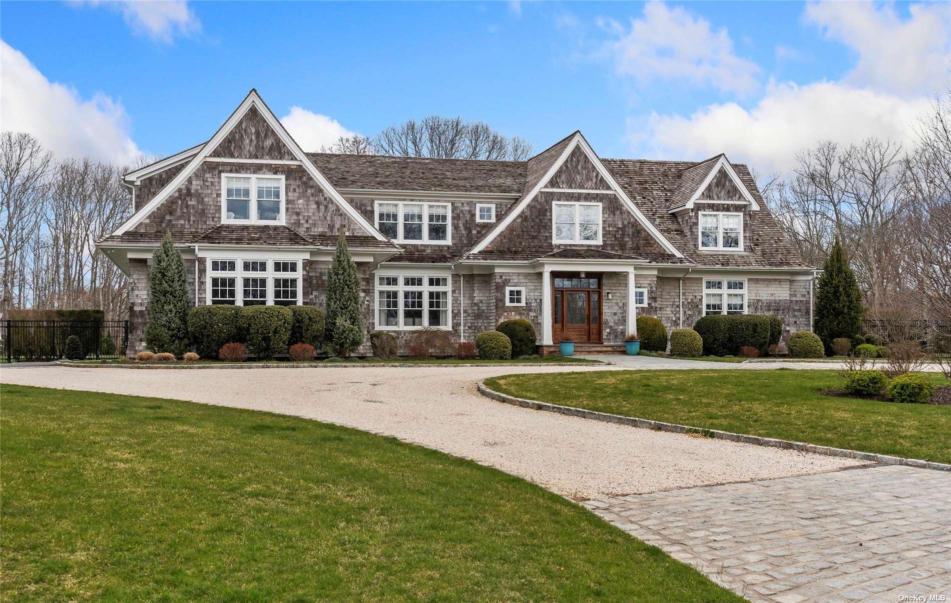 Property for Sale at 200 Deer Run, Southold, Hamptons, NY - Bedrooms: 5 
Bathrooms: 7.5  - $3,950,000