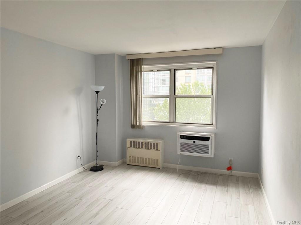 33 Barker Avenue #4G, White Plains, New York image 11