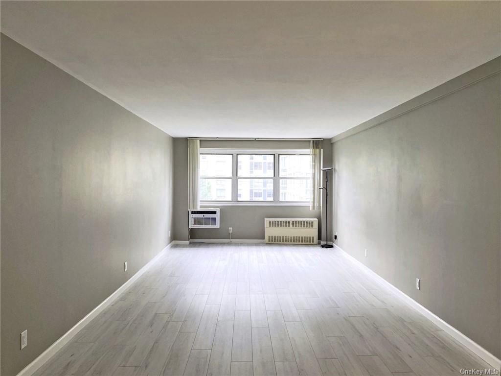 33 Barker Avenue #4G, White Plains, New York image 5