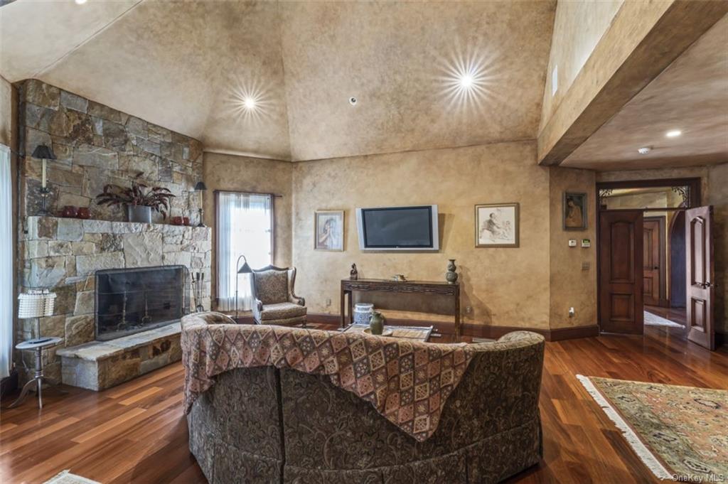 4 Glenmor Drive, Call Listing Agent, Connecticut image 22