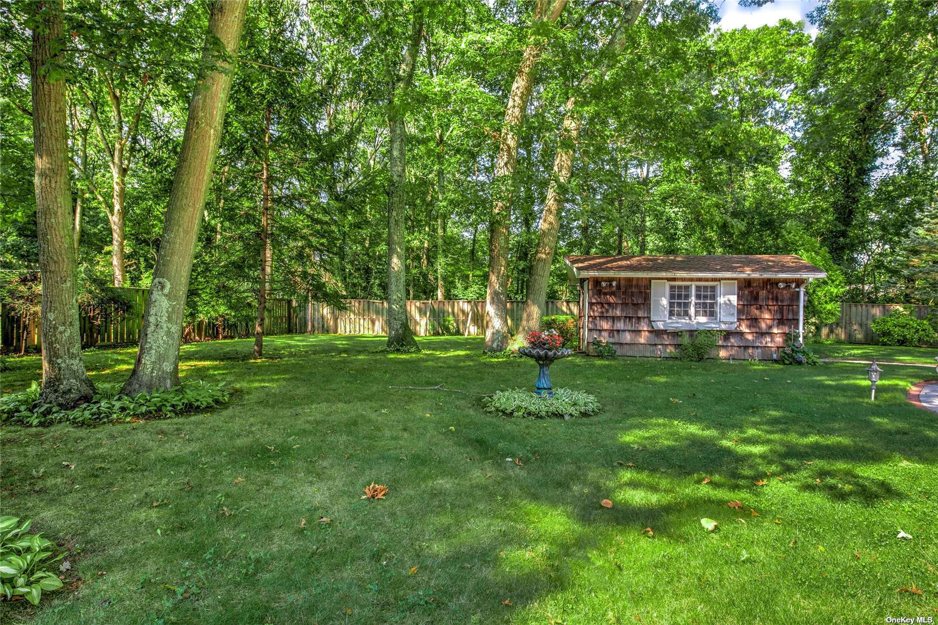 16 Clover Drive, Smithtown, New York image 30