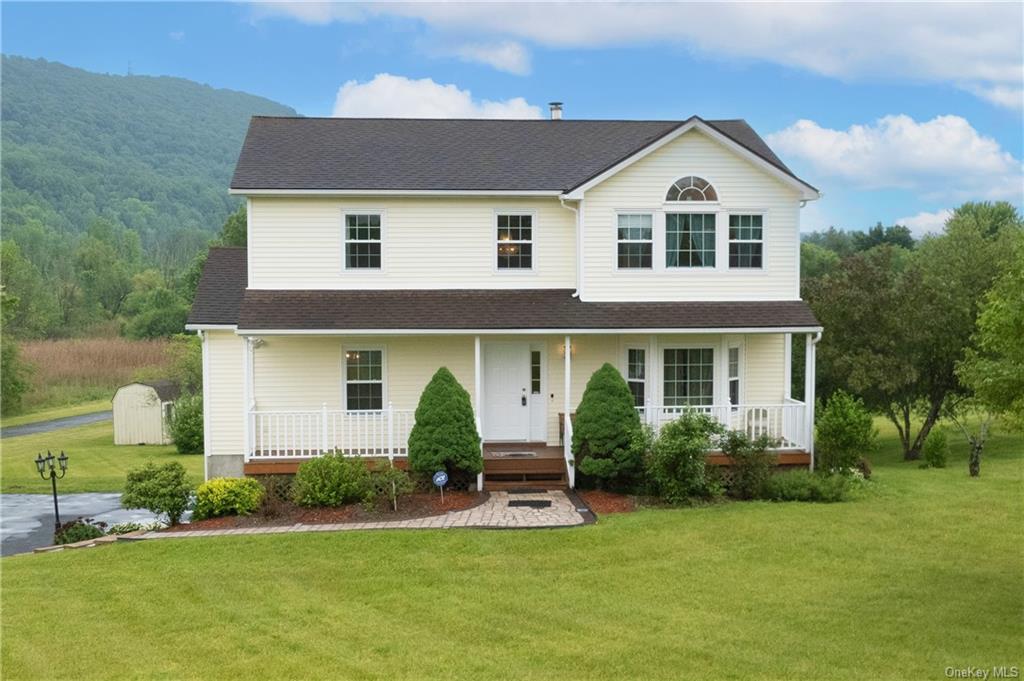 Property for Sale at 123 Hosner Mountain Road, Hopewell Junction, New York - Bedrooms: 4 
Bathrooms: 3 
Rooms: 10  - $585,000