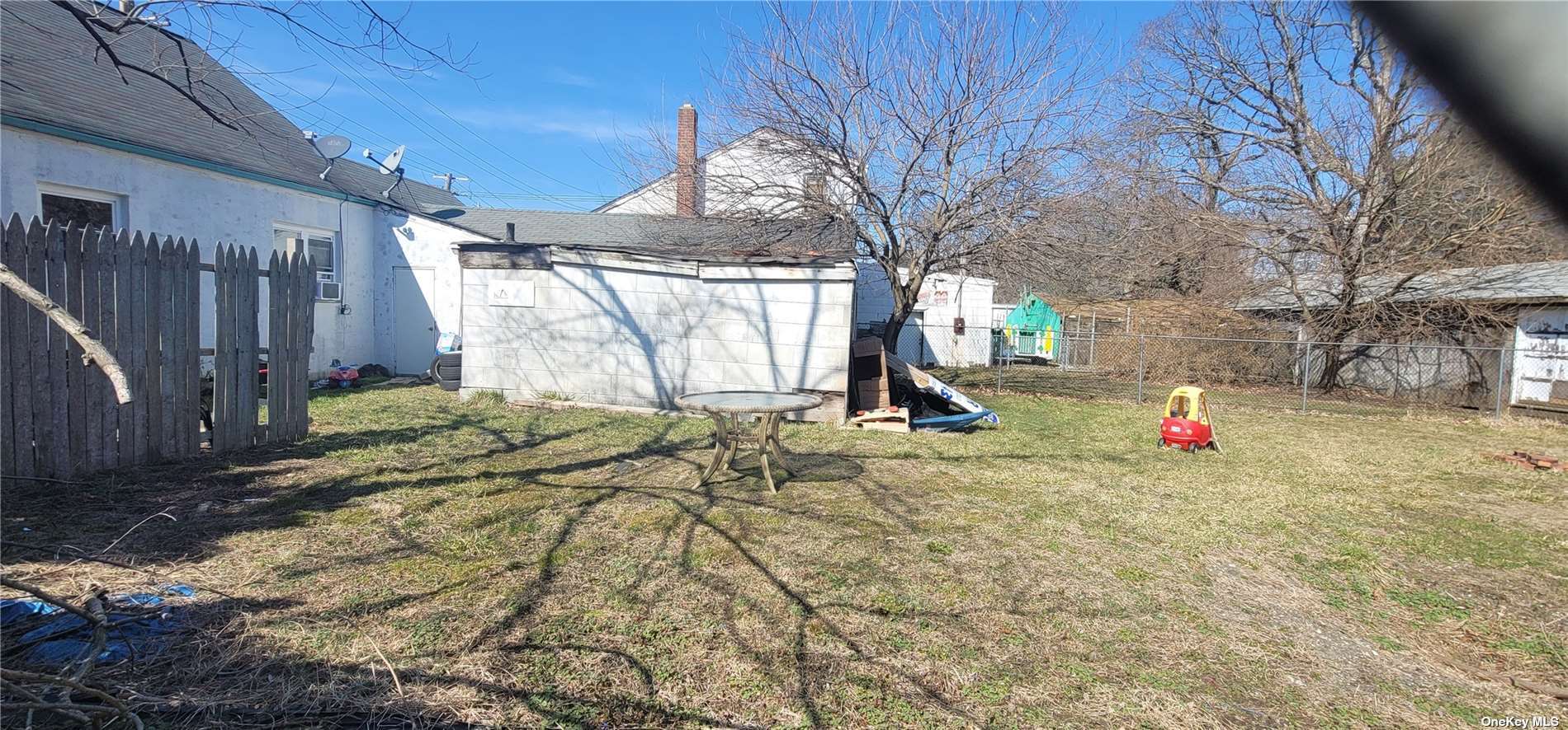 Photo 4 of 36 of 145 Hawkins Avenue land
