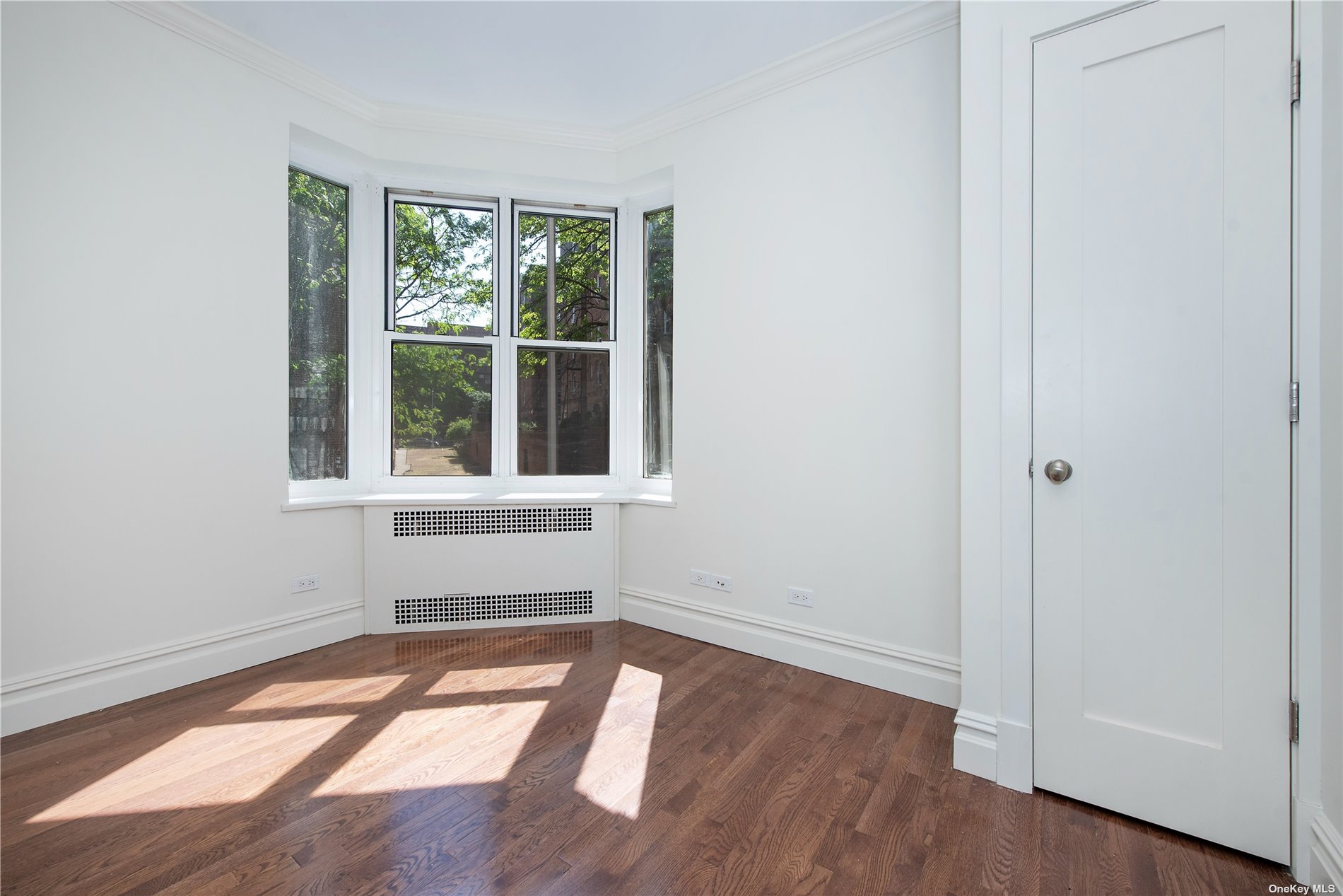 Photo 5 of 9 of 73-12 35 Avenue C25 co-op property