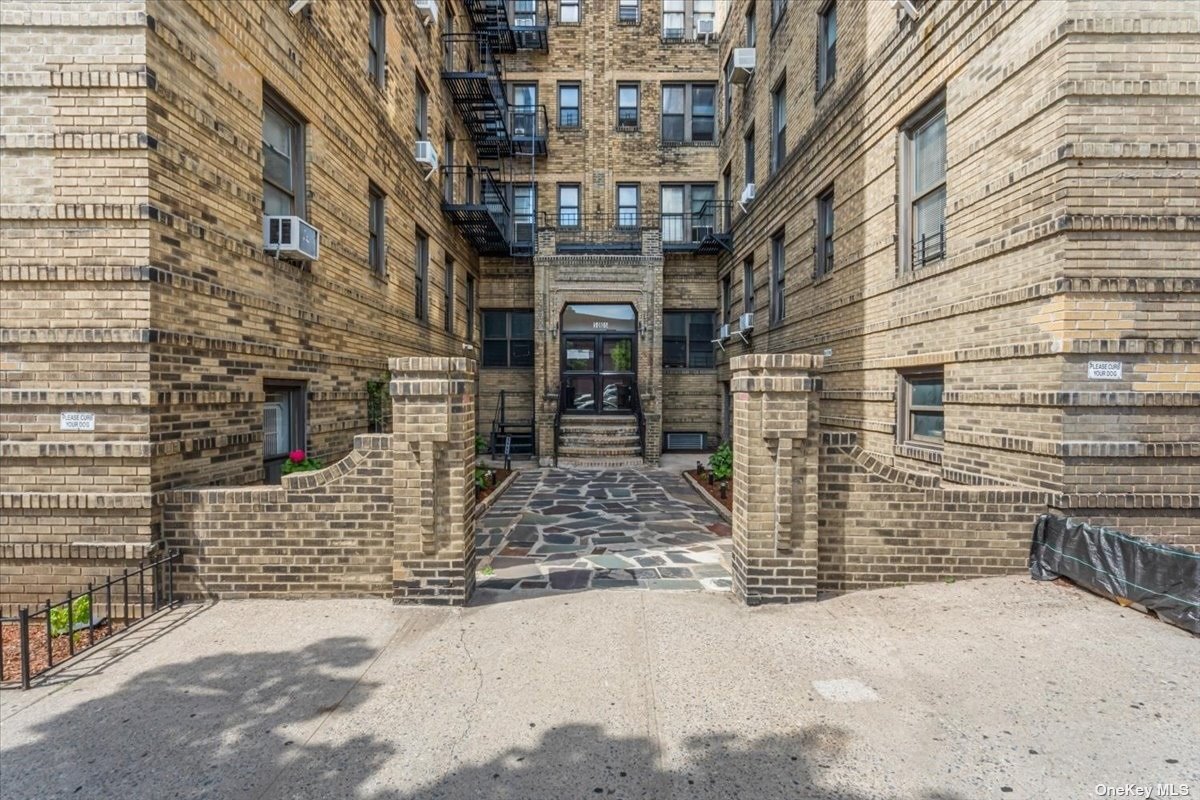 50-05 43rd Avenue #6K, Woodside, New York image 1