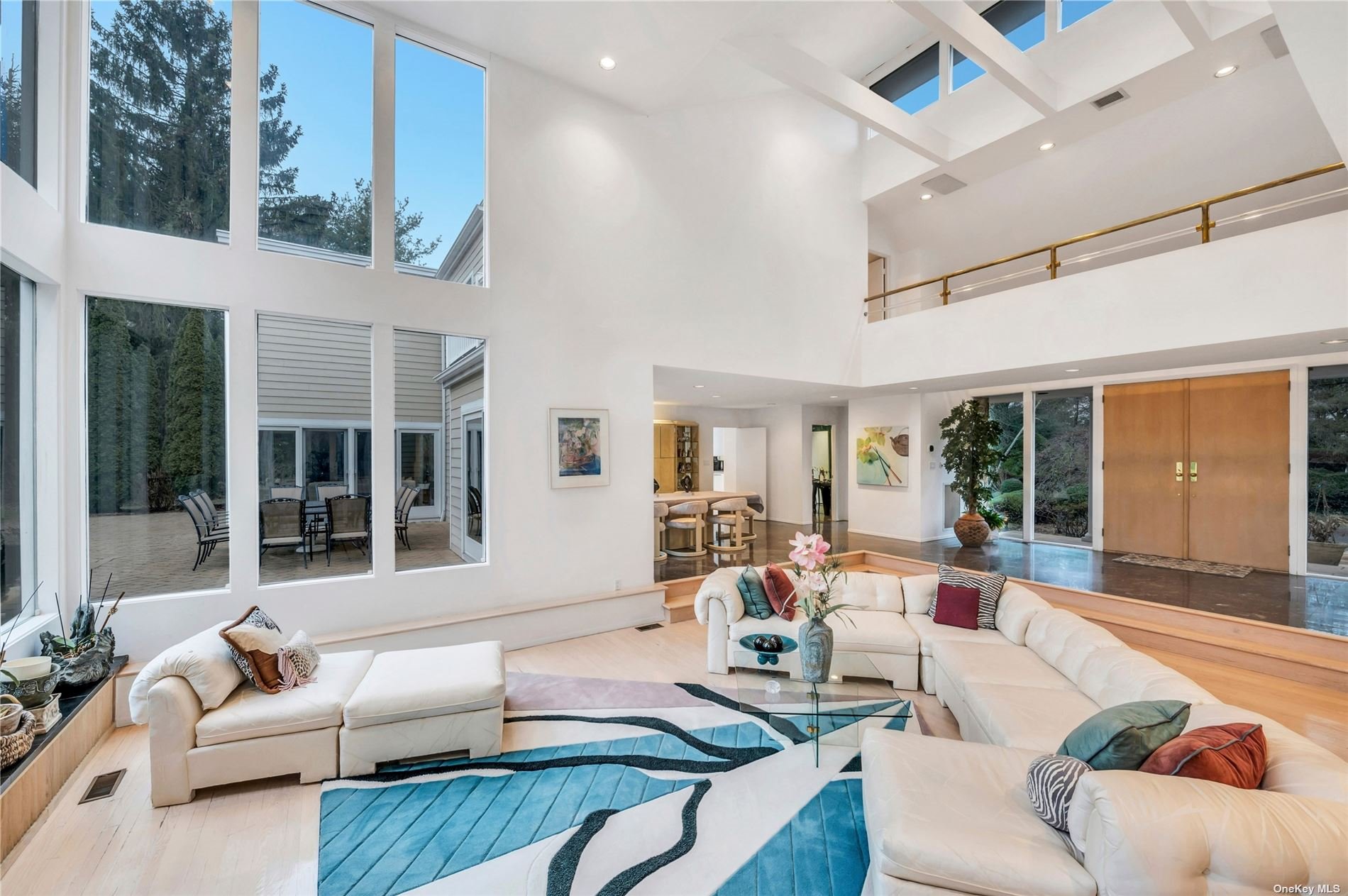Photo 5 of 36 of 2 Sandpiper Ct house
