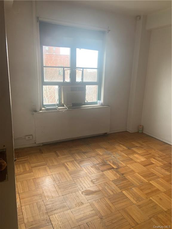 Property for Sale at 34 Metropolitan Oval 7C, Bronx, New York - Bedrooms: 1 
Bathrooms: 1 
Rooms: 3  - $230,000