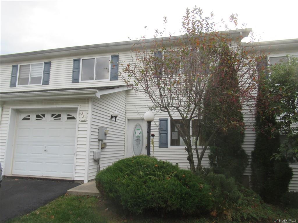 221 Tamerisk Ln #246, New Windsor, New York image 3