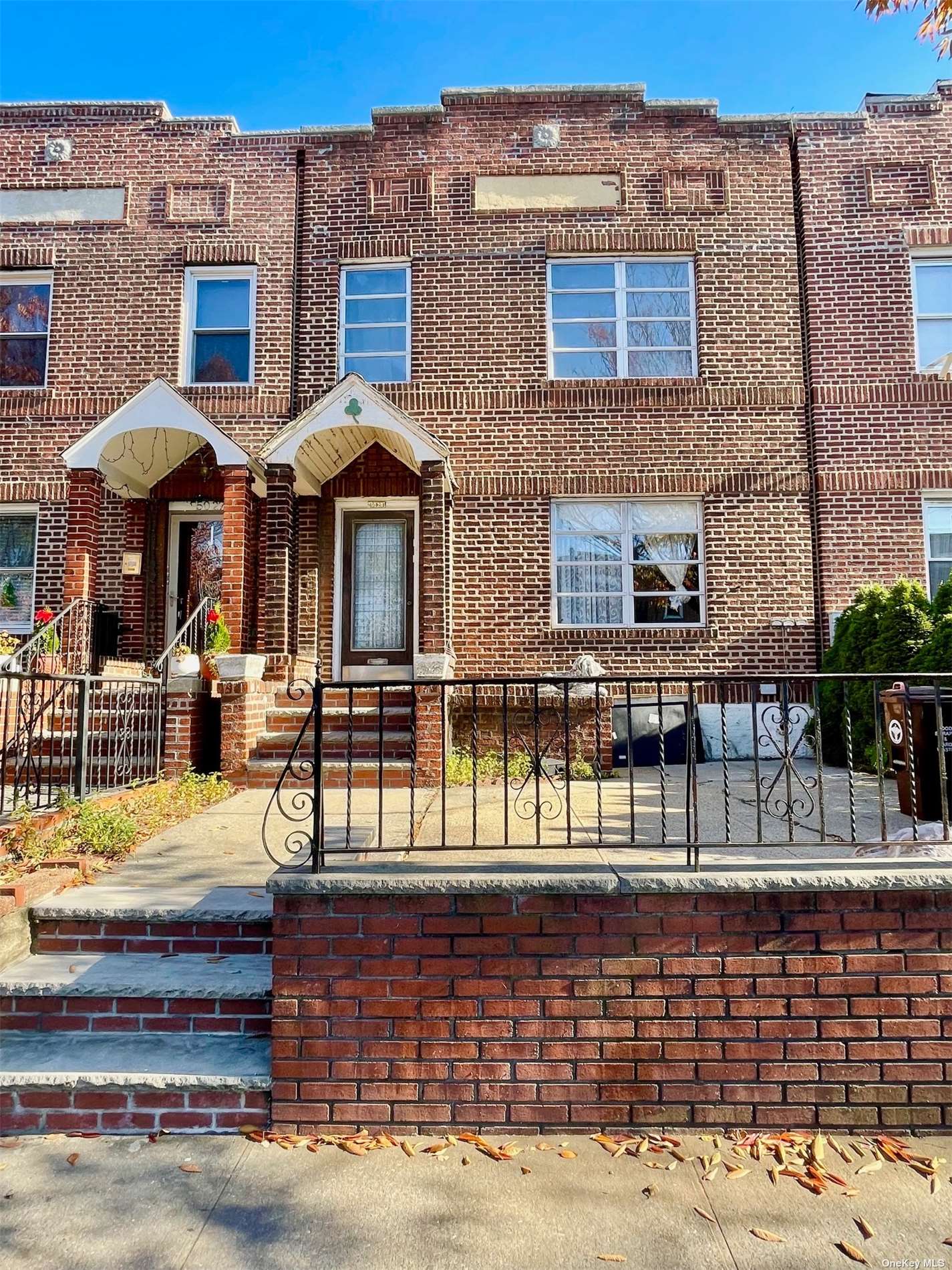 5029 48th Street, Woodside, Queens, NY - 4 Bedrooms  
2 Bathrooms  
9 Rooms - 