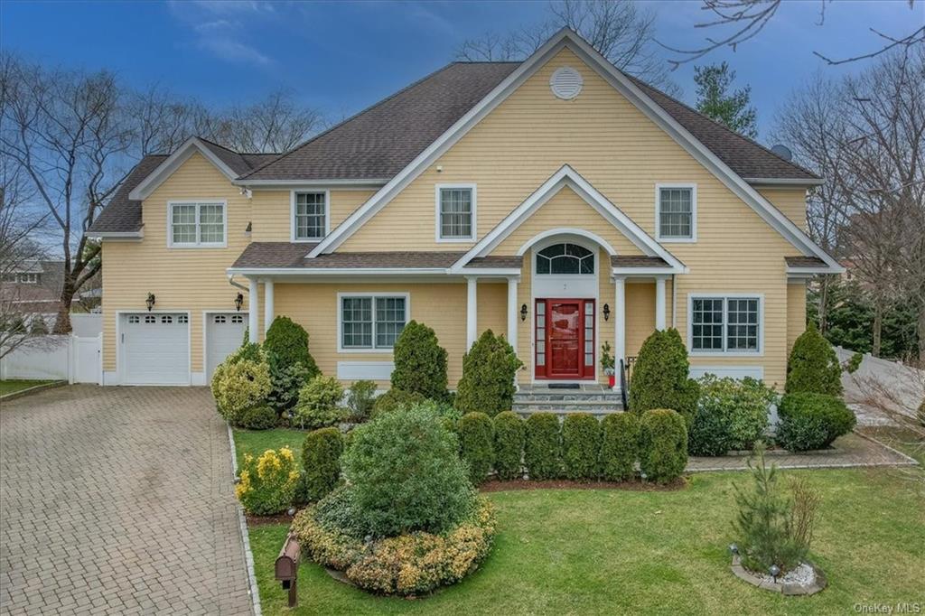 Property for Sale at 7 Mill Pond Lane, New Rochelle, New York - Bedrooms: 4 
Bathrooms: 4 
Rooms: 9  - $1,500,000