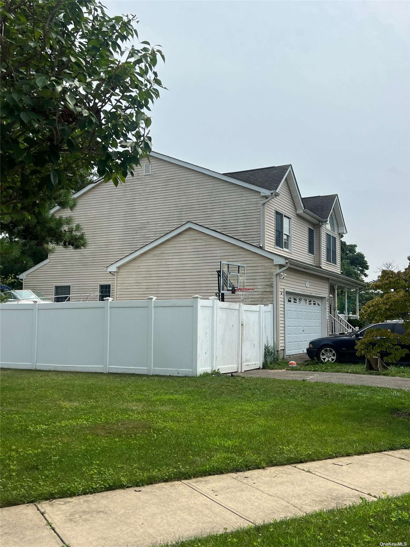 152 Miller Avenue, Amityville, New York image 2