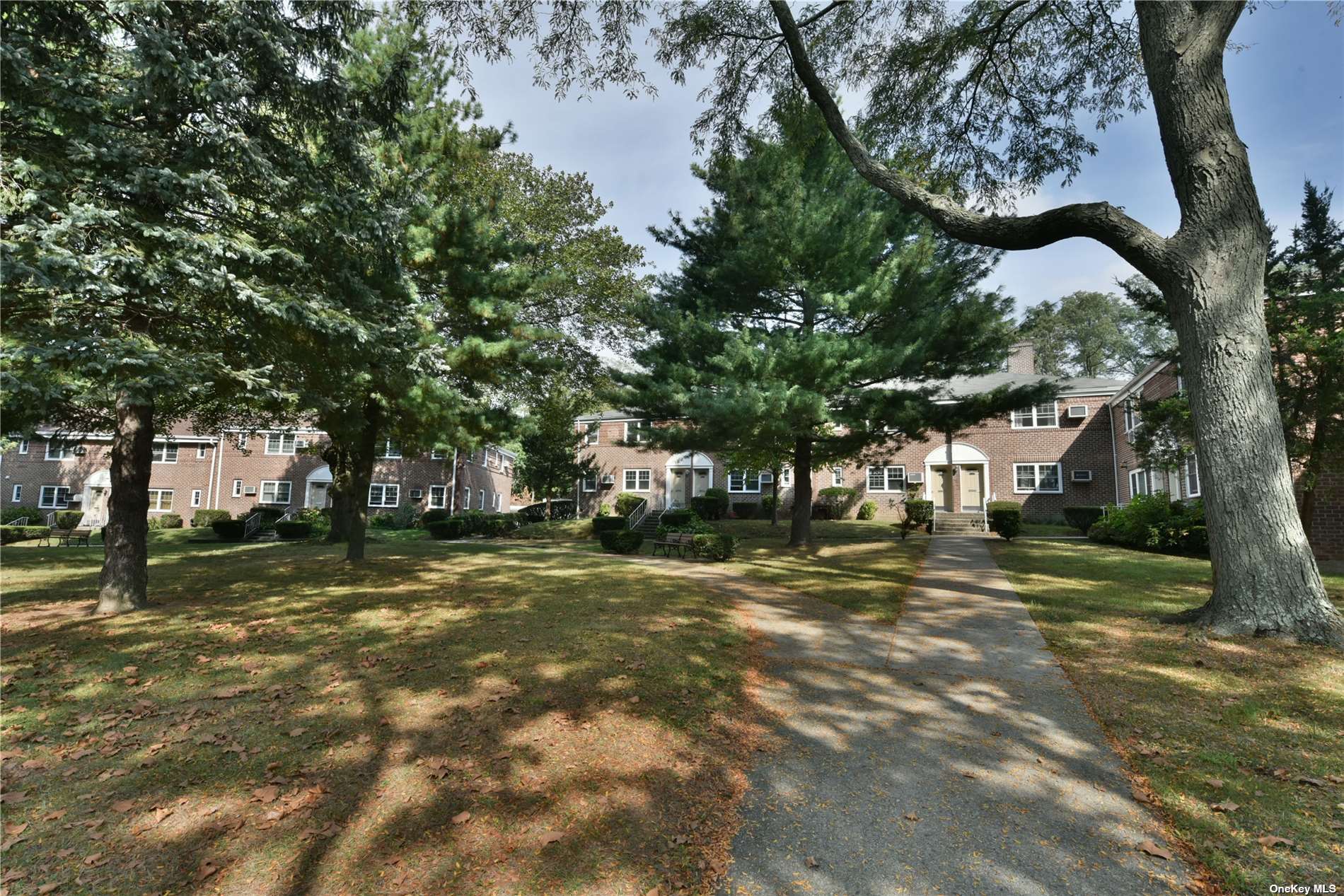 224-33B Kingsbury Avenue #156, Oakland Gardens, New York image 16