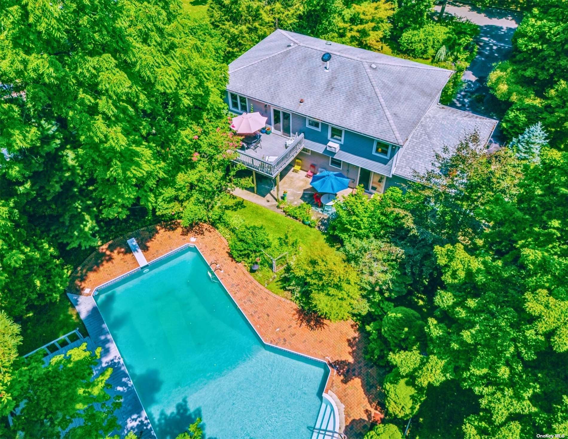 Property for Sale at 12 Milleridge Lane, Smithtown, Hamptons, NY - Bedrooms: 5 
Bathrooms: 3  - $799,000