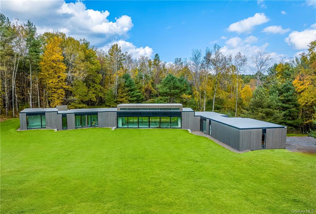 Property for Sale at 73 Mitchell Street, Hillsdale, New York - Bedrooms: 5 
Bathrooms: 4 
Rooms: 10  - $2,800,000