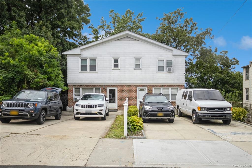 Photo 1 of 37 Hancock Avenue, Yonkers, New York, $799,000, Web #: 6325486