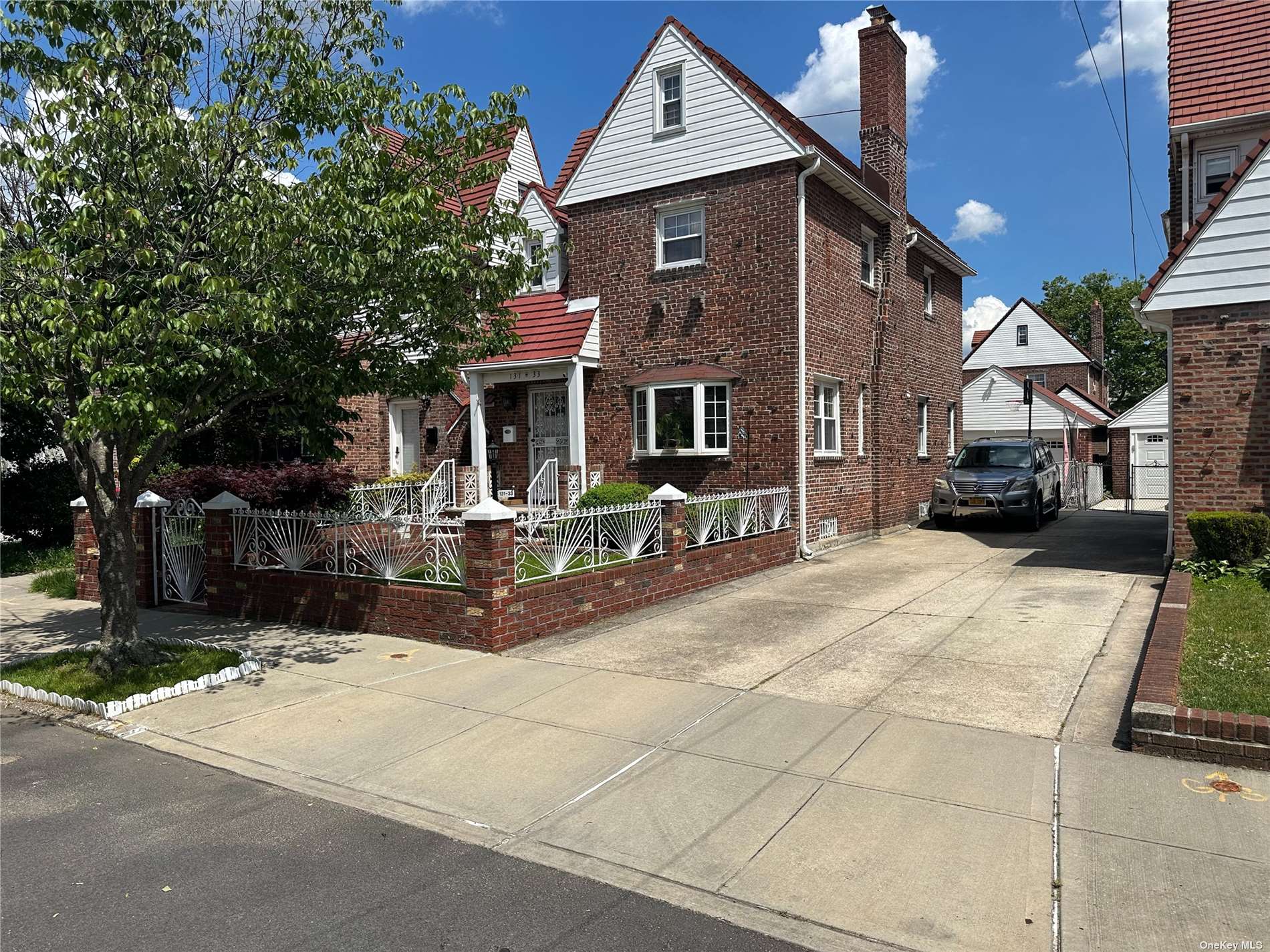 Property for Sale at 13133 228 Street, Laurelton, Queens, NY - Bedrooms: 4 
Bathrooms: 3 
Rooms: 7  - $819,000