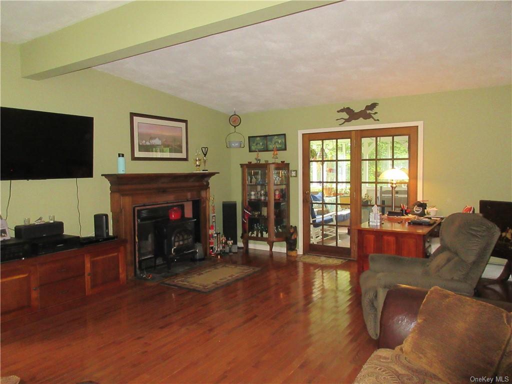 Photo 5 of 23 of 43 Herd And Tanner Road house