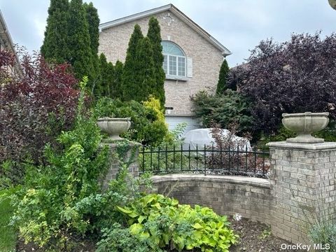 150-123 Powells Cove Boulevard Whitestone NY 11357
