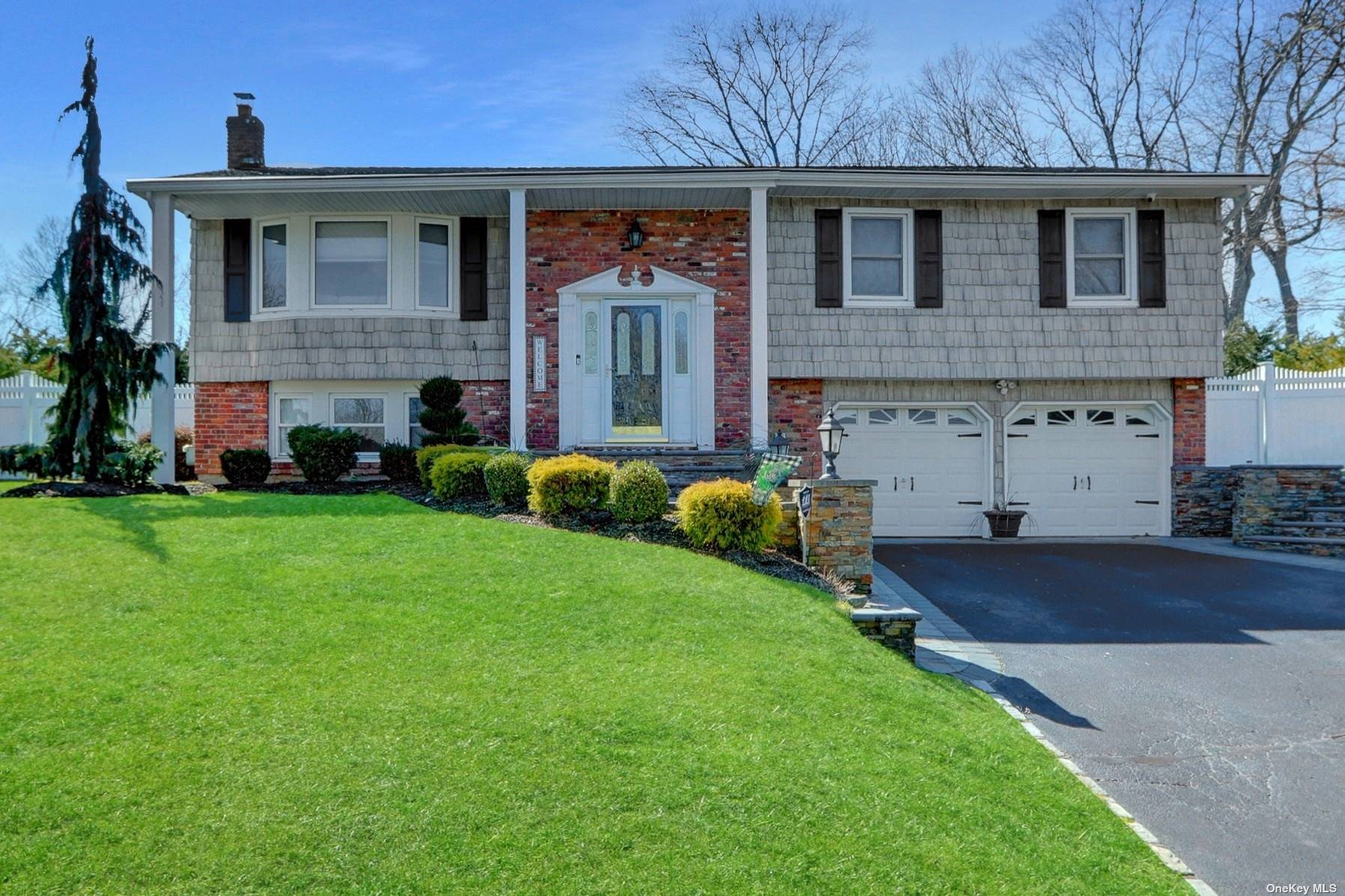 Property for Sale at 12 Chassyl Road, Commack, Hamptons, NY - Bedrooms: 4 
Bathrooms: 3  - $879,000