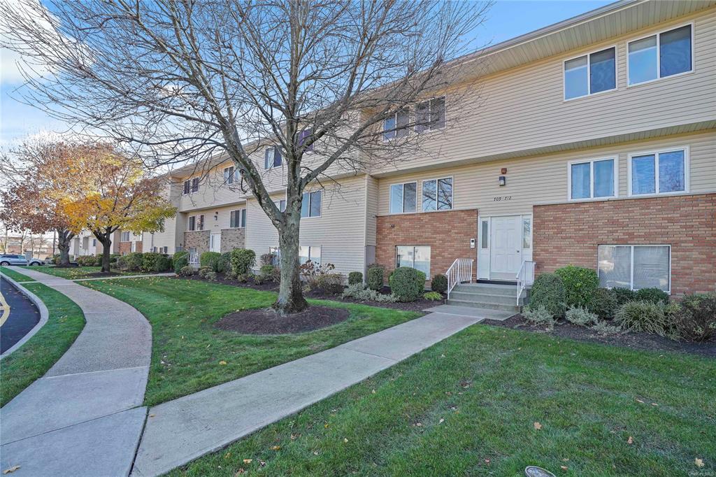 25 College Avenue #709, Nanuet, New York image 1