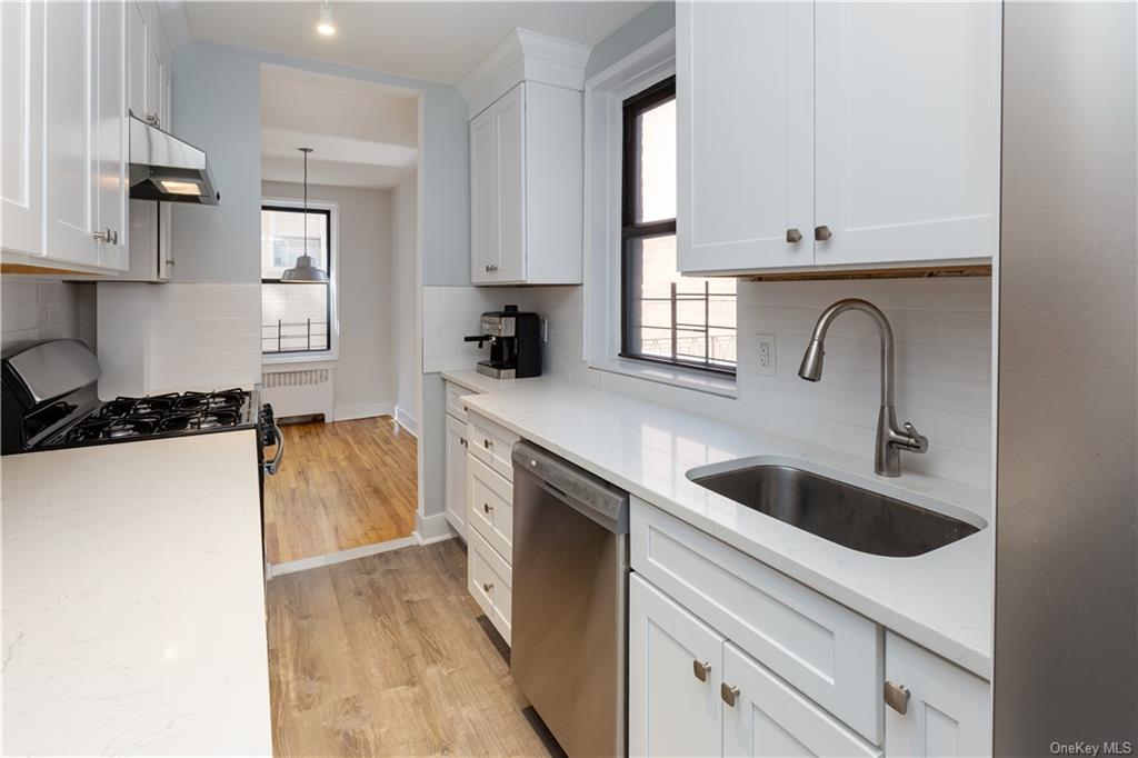 525 W 235th Street #3F, Bronx, New York image 8
