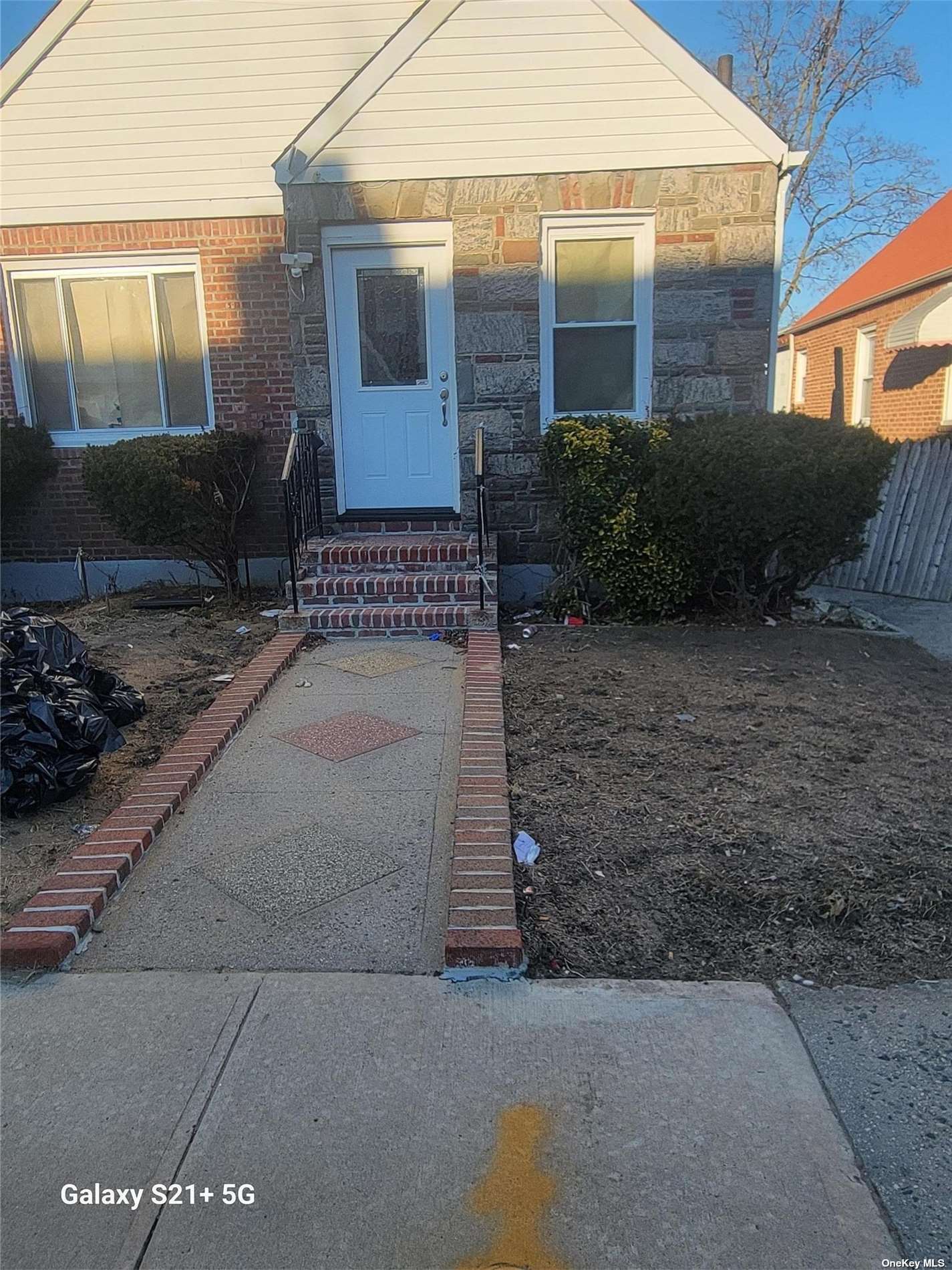 View Laurelton, NY 11413 house