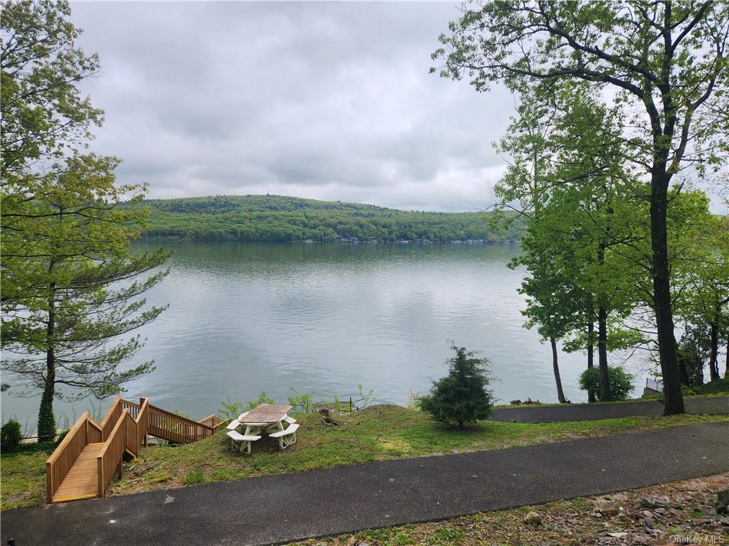 73 Blueberry Hill, Greenwood Lake, New York image 12