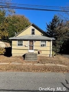 Homes For Sale - 132 S 7th Street<br/> Lindenhurst, NY 11757