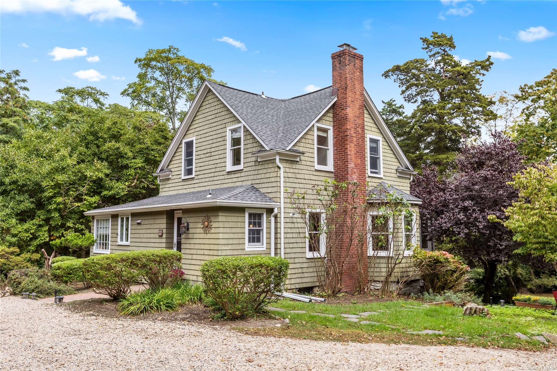 Property for Sale at 8 Lake Street, Setauket, Hamptons, NY - Bedrooms: 3 
Bathrooms: 3  - $895,000