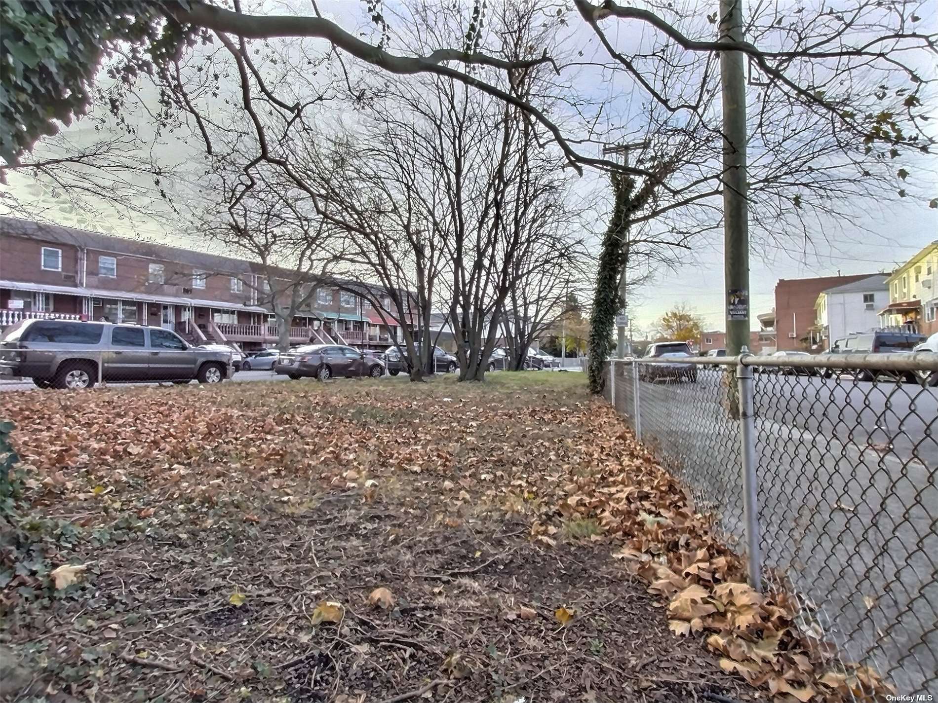 E 93rd Street, Canarsie, New York image 2