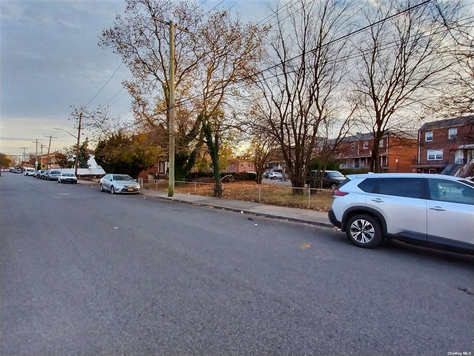E 93rd Street, Canarsie, New York image 6