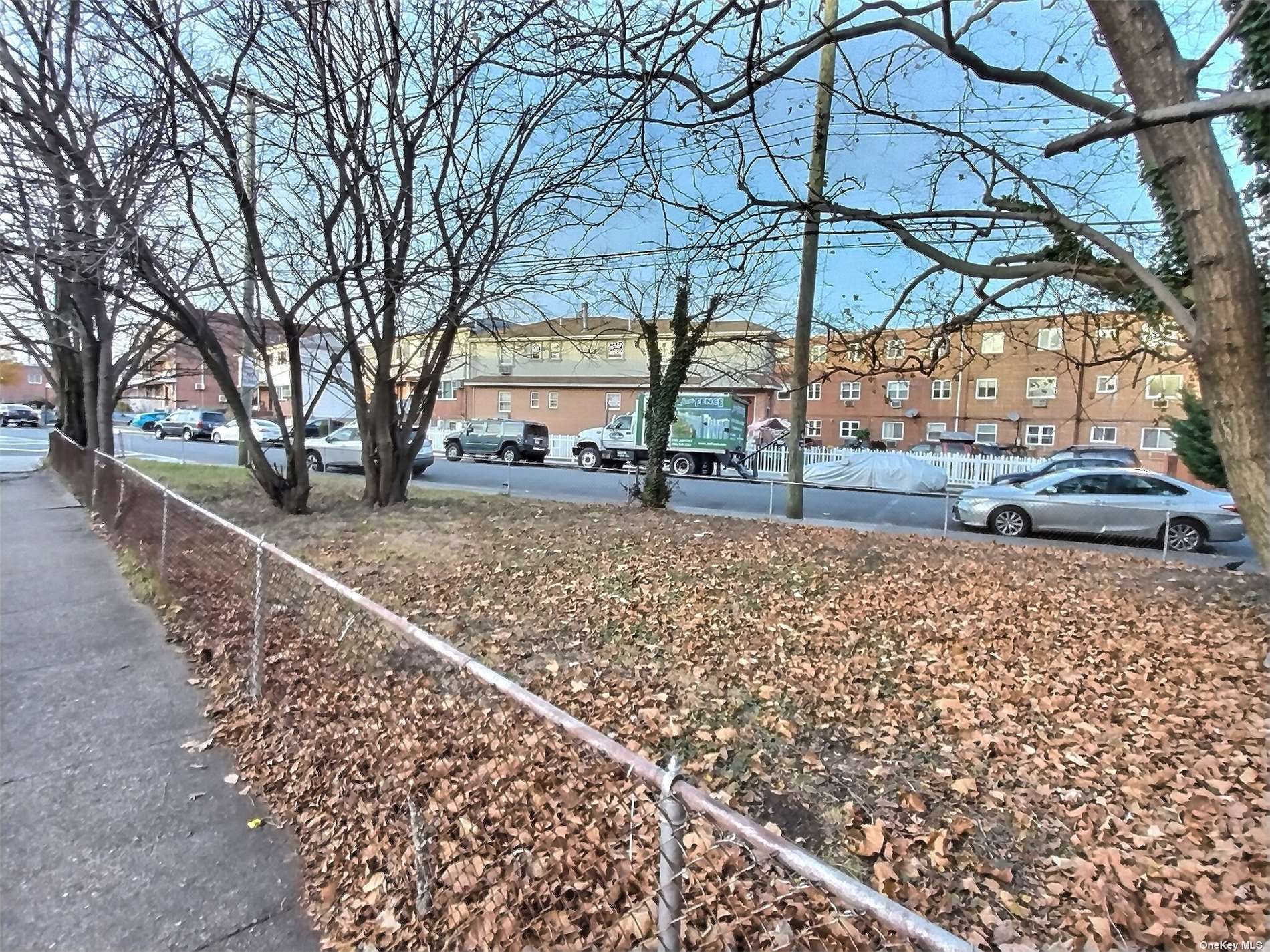 E 93rd Street, Canarsie, New York image 3