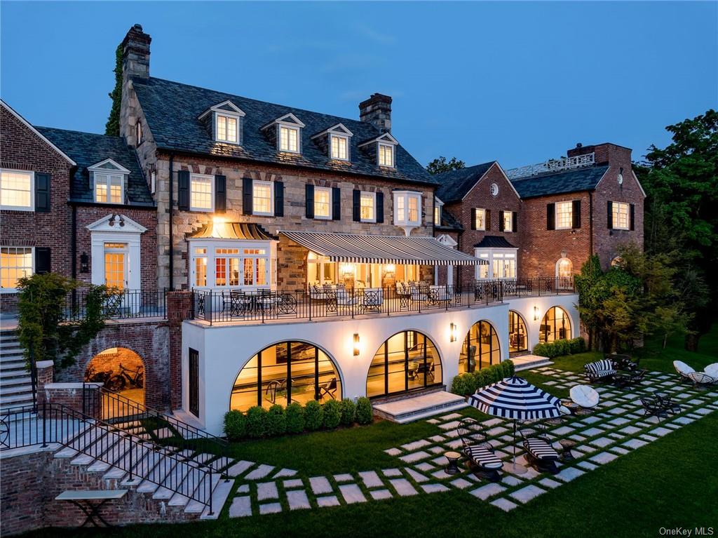 Property for Sale at 2 Fargo Lane, Irvington, New York - Bedrooms: 8 
Bathrooms: 11.5 
Rooms: 17  - $12,000,000